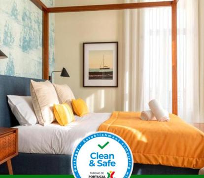 Descubre los hoteles más impresionantes de Matosinhos con vistas al mar, disfruta de la brisa del mar y relájate en tus vacaciones perfectas.