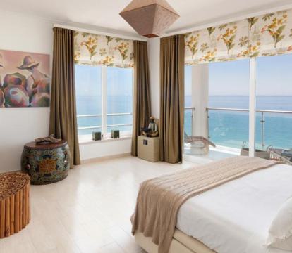 Descubre los hoteles más impresionantes de Sesimbra con vistas al mar, disfruta de la brisa del mar y relájate en tus vacaciones perfectas.