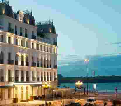 Immerse yourself in a captivating blend of stunning vistas, pristine shorelines, and a serene coastal ambiance in the best hotels in Santander