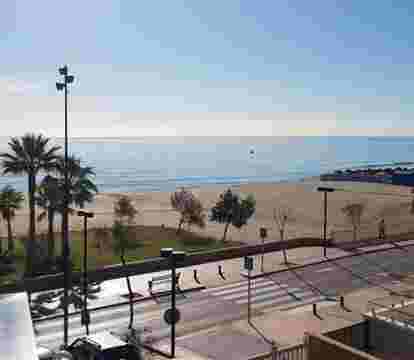 Immerse yourself in a captivating blend of stunning vistas, pristine shorelines, and a serene coastal ambiance in the best apartments in Fuengirola